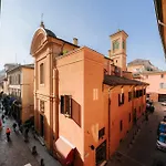 아파트 Lambrusco In The Heart Of